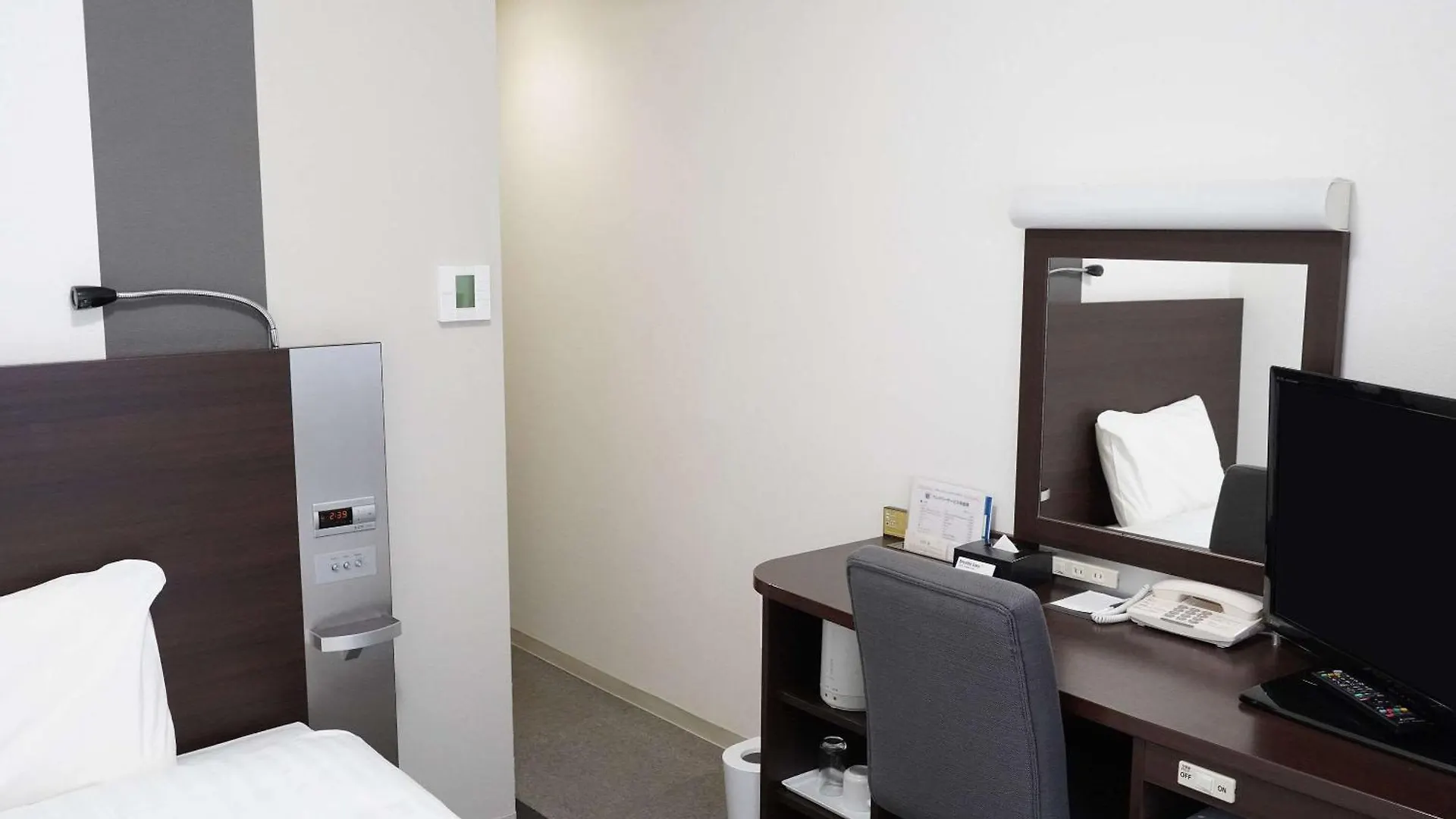 Comfort Hotel Tokyo Kanda 3*,  Japan