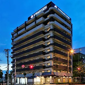 Ostay Vermillion Namba Japão
