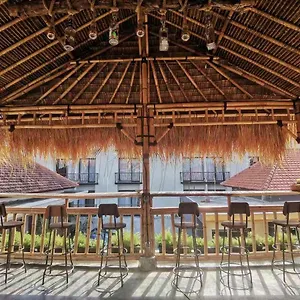 Nuka Hostel Kuta Lombok