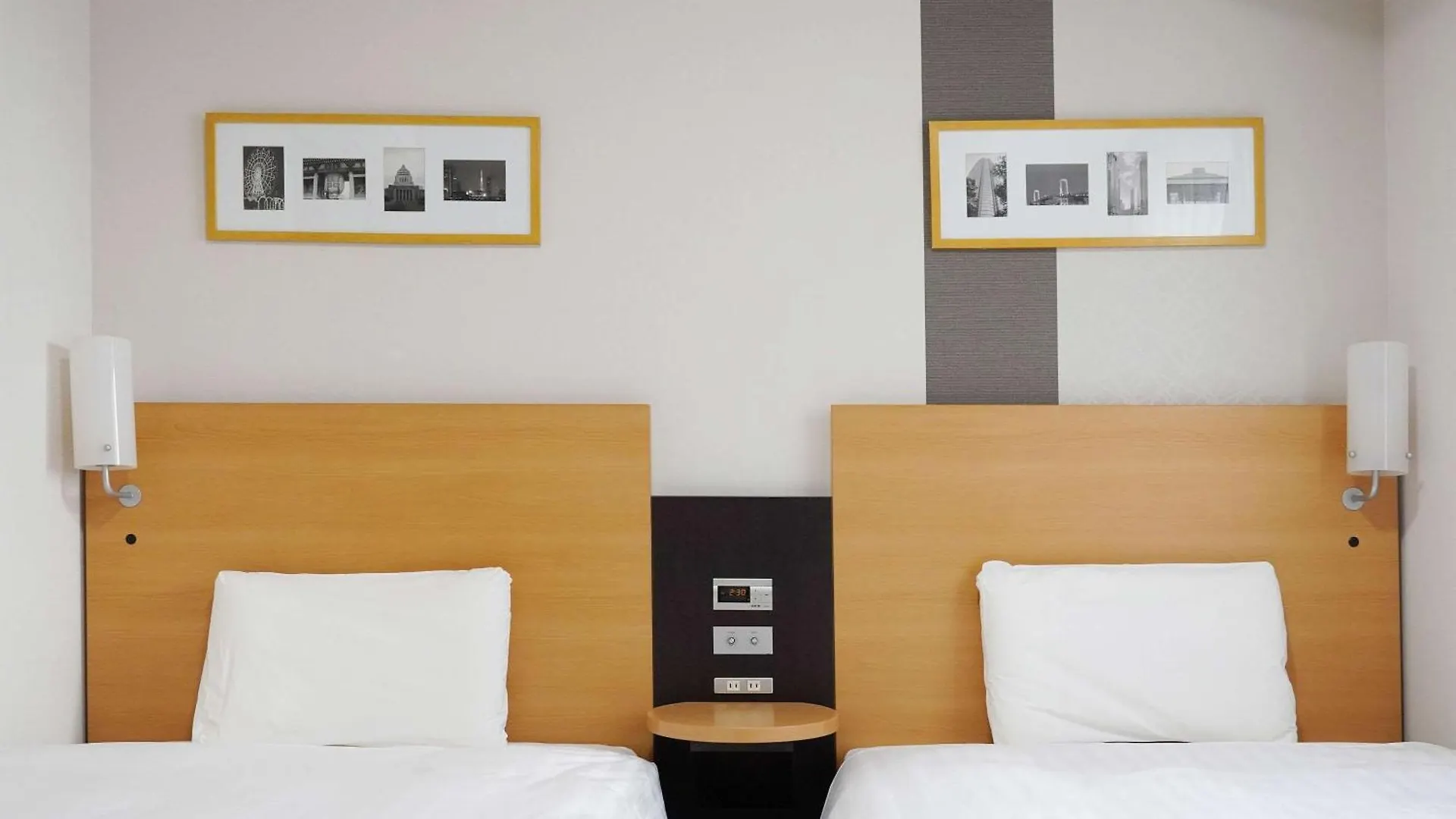 Comfort Hotel Tokyo Kanda 3*,  Japan